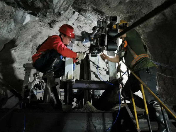 鏖戰(zhàn)寒冬，這張成績(jī)單絕了！