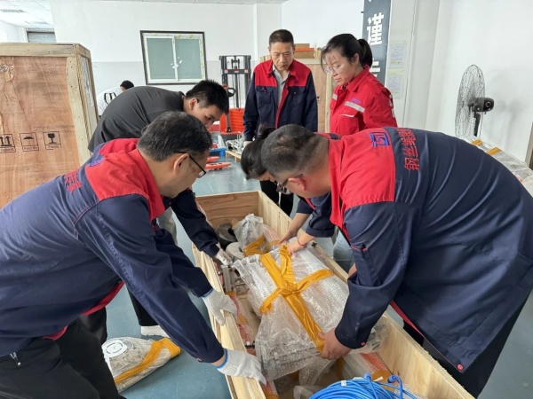 破暑前行，全員沖刺，鑄就泰斯特新速度！